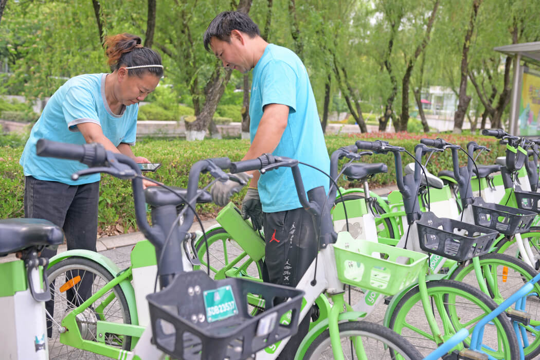 追著星光與晨光，守護(hù)城市通行“最后一公里”