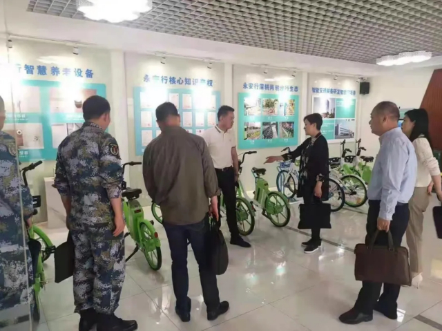 市雙擁辦為駐常某部隊積極協(xié)調投放永安行定點樁式自行車1