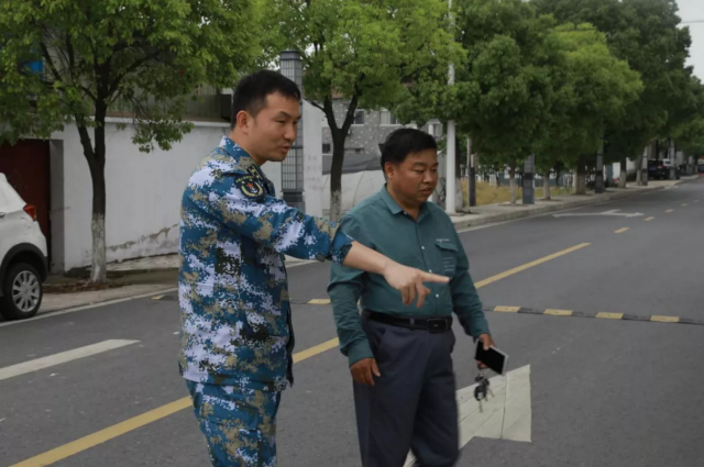 市雙擁辦為駐常某部隊積極協(xié)調投放永安行定點樁式自行車2